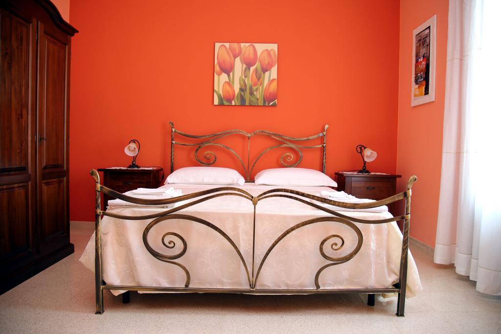 B&B Borgosolare Specchia Kamer foto