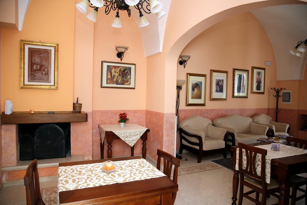 B&B Borgosolare Specchia Buitenkant foto